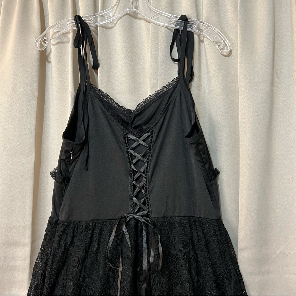 Women's Scarlet Darkness Lace Spagetti Strap Lined Gothic Style Dress - Picture 3 of 14